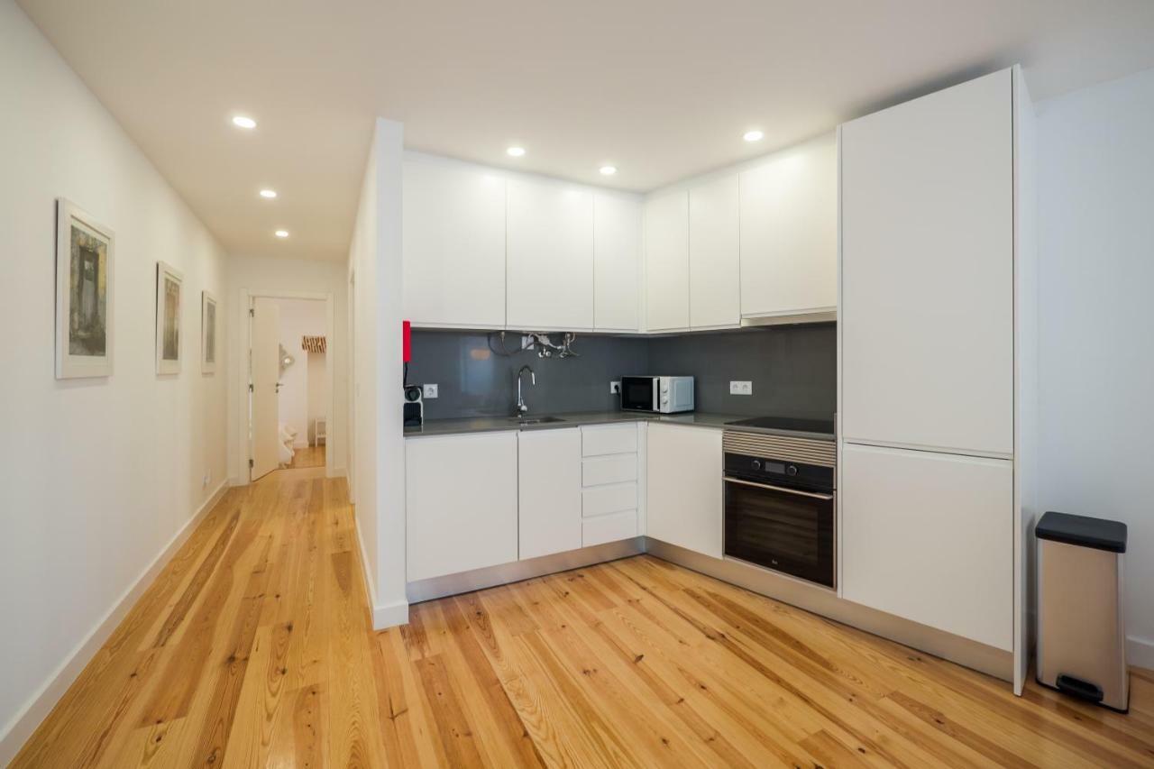 Sunshine House - Exclusive Apartment - Home By The Castle Lisboa Exteriör bild